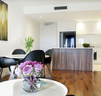 Kui Manhattan 2 - Tourism Adelaide