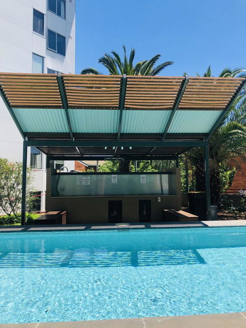 Staying Places - The Avenue - Tourism Adelaide 4