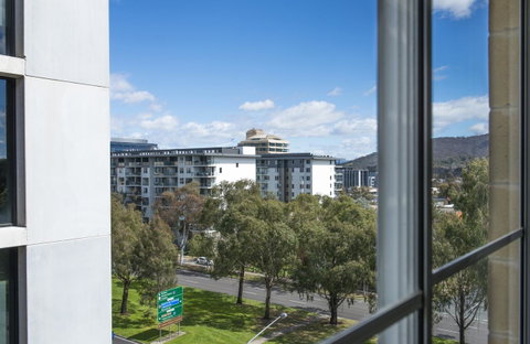 Mantra On Northbourne - Tourism Adelaide 24