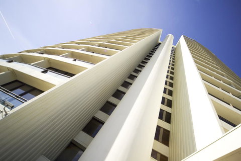 BreakFree Capital Tower Apartments - Tourism Adelaide 5