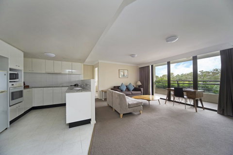 BreakFree Capital Tower Apartments - Tourism Adelaide 24