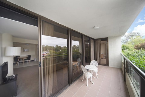BreakFree Capital Tower Apartments - Tourism Adelaide 23