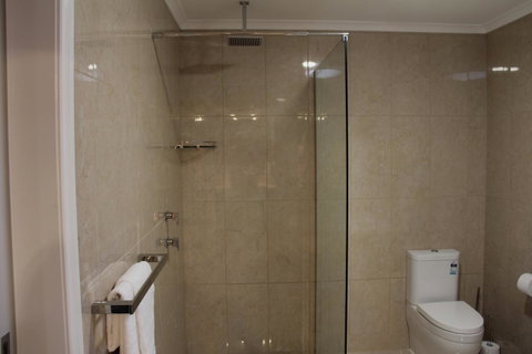 Lure Bed And Breakfast - Tourism Adelaide 8