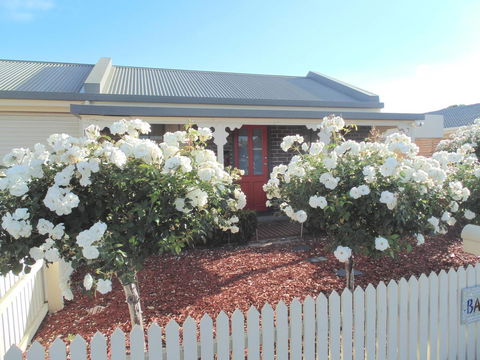 Baronet B & B - Tourism Adelaide 1