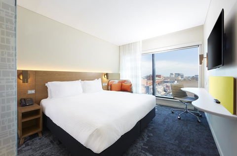 Holiday Inn Express Adelaide City Centre, An IHG Hotel - Tourism Adelaide 0
