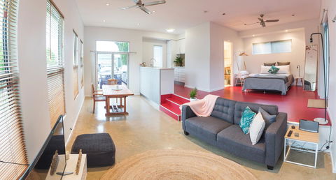 S T U D I O 22 Peaceful Retreat With Garden Views - Tourism Adelaide 2