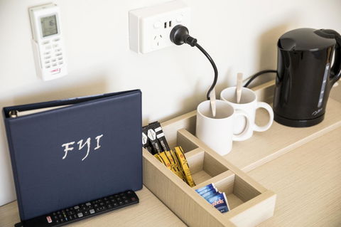 Nightcap At Finsbury Hotel - Tourism Adelaide 18