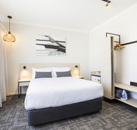 Nightcap at Finsbury Hotel - Tourism Adelaide