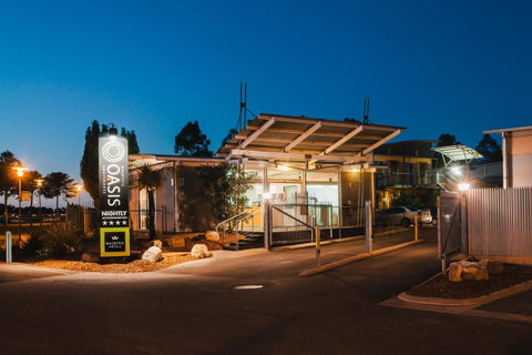 Majestic Oasis Apartments - Tourism Adelaide 1