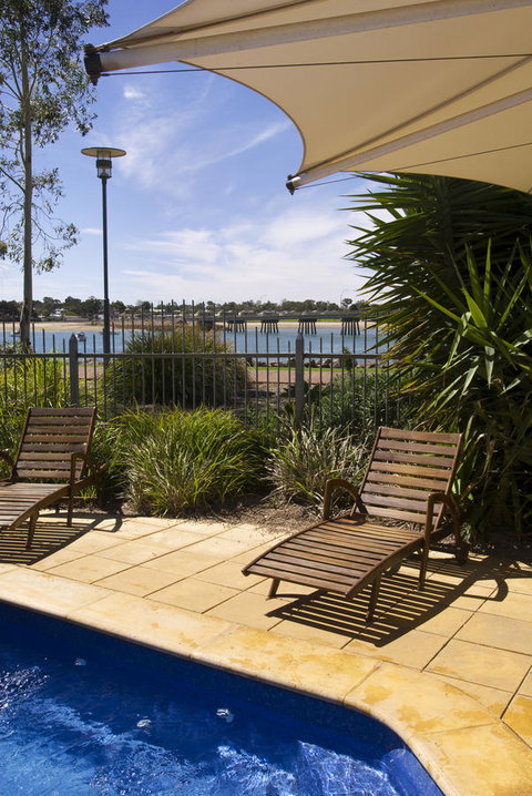 Majestic Oasis Apartments - Tourism Adelaide 13