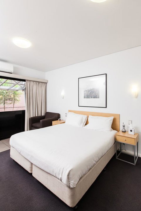 Majestic Oasis Apartments - Tourism Adelaide 26