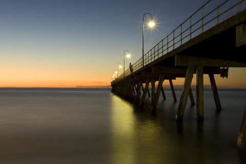 Luxury Beachside Accomodation - Tourism Adelaide 28