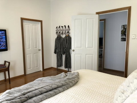 Jack\'s House 2 B&B In Mill Street - Tourism Adelaide 5