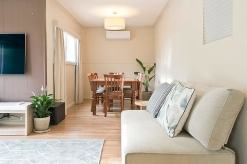 29 Jane - Tourism Adelaide 5