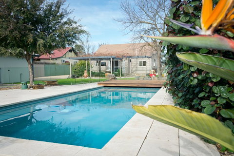 29 Jane - Tourism Adelaide 1