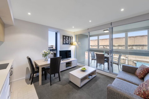 IStay Precinct Adelaide - Tourism Adelaide 28