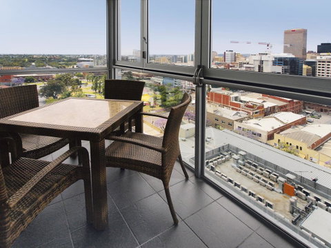 IStay Precinct Adelaide - Tourism Adelaide 22