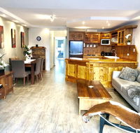 Superb Townhouse in North Adelaide - Tourism Adelaide