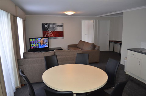 Arkana Motor Inn & Terrace Apartments - Tourism Adelaide 8