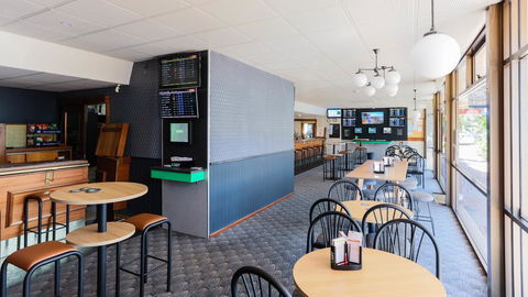 Bay Motel Hotel - Tourism Adelaide 15