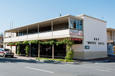 Bay Motel Hotel - Tourism Adelaide 24