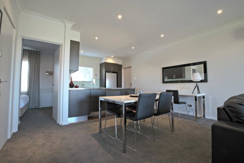 Adelaide DressCircle Apartments - Archer Street - Tourism Adelaide 8