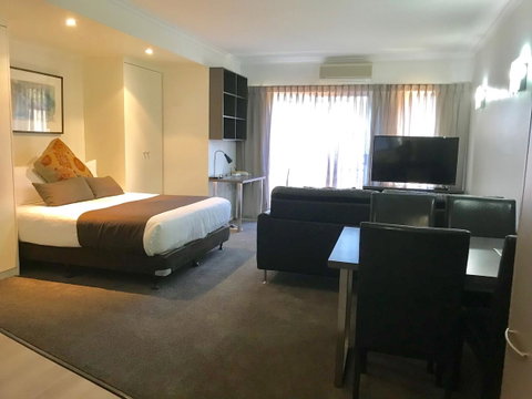 Adelaide DressCircle Apartments - Archer Street - Tourism Adelaide 4