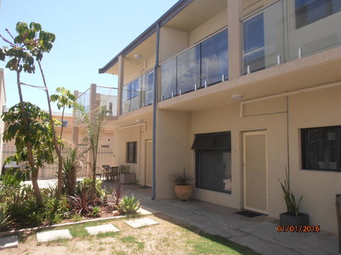 Atlantic West Beach Apartments - Tourism Adelaide 7