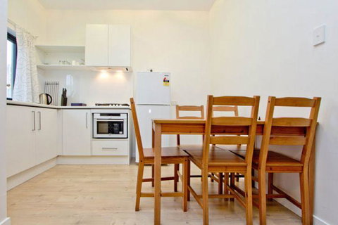 Atlantic West Beach Apartments - Tourism Adelaide 18