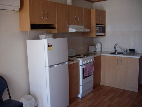 Jacko's Holiday Cabins - Tourism Adelaide 1