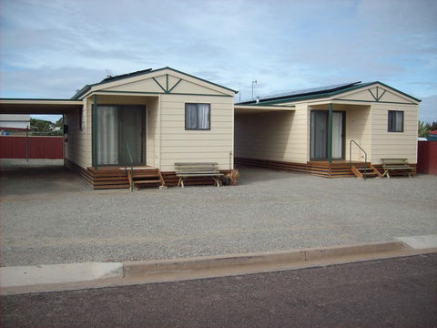 Jacko's Holiday Cabins - Tourism Adelaide 7