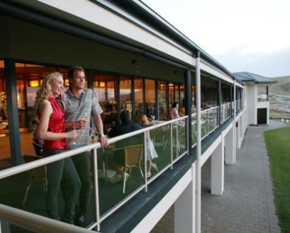 Lady Bay Hotel - Tourism Adelaide 10