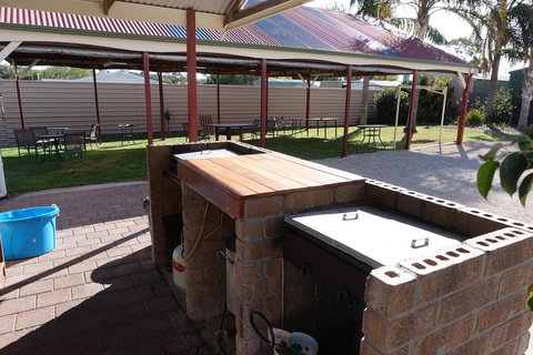 Port Vincent Motel & Apartments - Tourism Adelaide 22