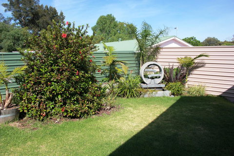 Port Vincent Motel & Apartments - Tourism Adelaide 27