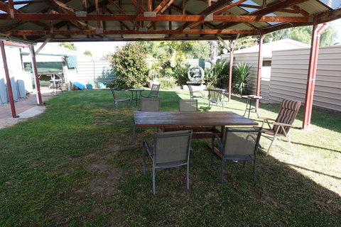 Port Vincent Motel & Apartments - Tourism Adelaide 26