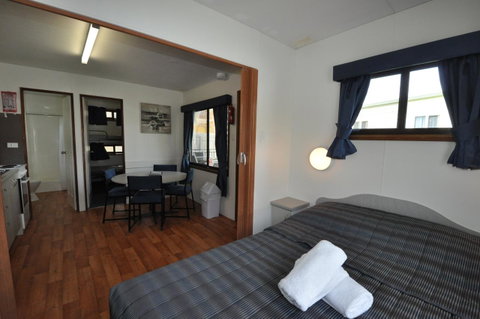 Beachside Holiday Park - Tourism Adelaide 11