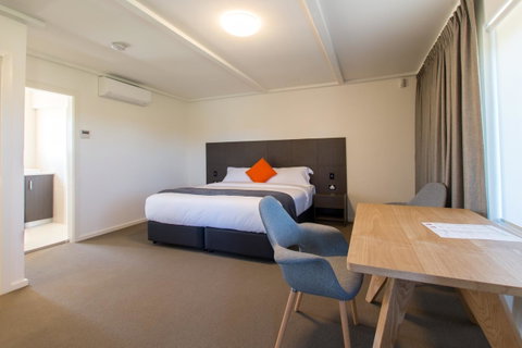 Mick O\'Sheas - Tourism Adelaide 29
