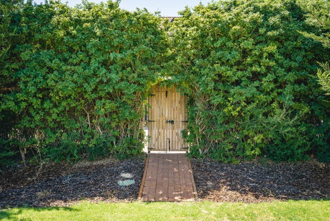 Mick O\'Sheas - Tourism Adelaide 32