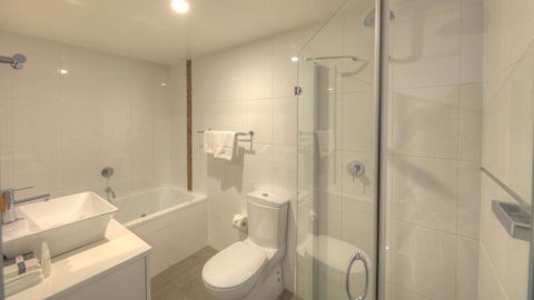 Snowgoose Apartments - Tourism Adelaide 5