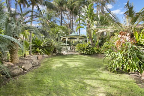 The Palms - Tourism Adelaide 8