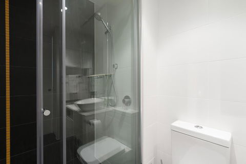 Ther-Rich Elegant 1BR Apartment In Walkerville - Tourism Adelaide 26