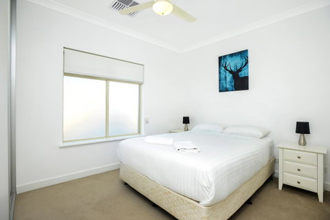 Blue Zone - Aldinga Beach - Tourism Adelaide 10