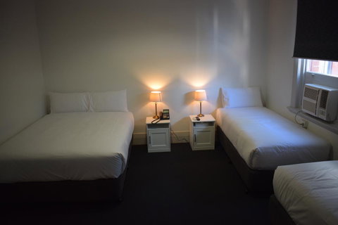 Ambassadors Hotel - Tourism Adelaide 15