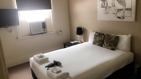Ambassadors Hotel - Tourism Adelaide 33