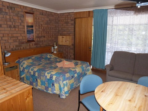 Wintersun Motel - Tourism Adelaide 26