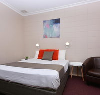 Motel Poinsettia - Tourism Adelaide
