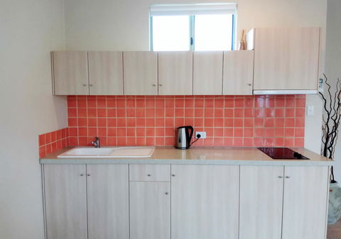 Sea & Soul Beachside Apartments - Tourism Adelaide 3
