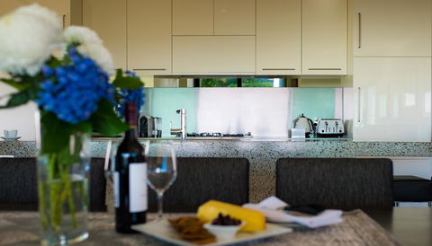 The Roozen Residence - Tourism Adelaide 7