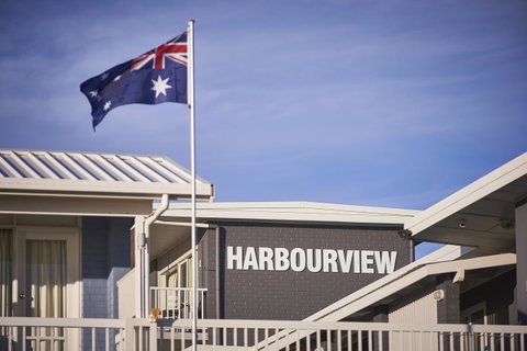 Harbour View Apartments - Tourism Adelaide 24