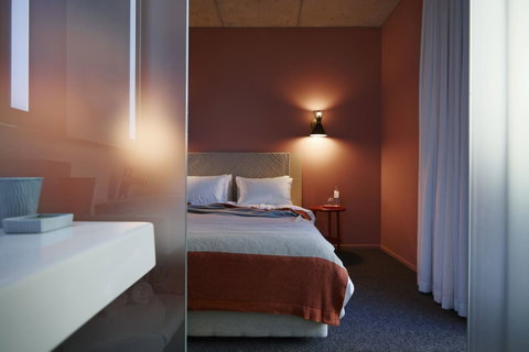 Alex Hotel - Tourism Adelaide 16